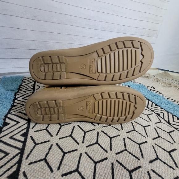 Guide Gear Women's 10" Suede Boots, SZ 10 - Picture 9 of 16